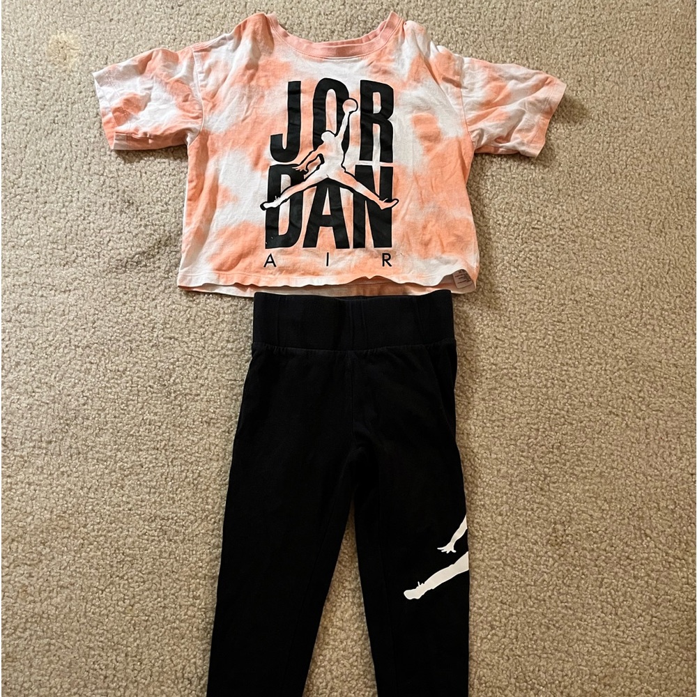 Jordan matching set in good condition.